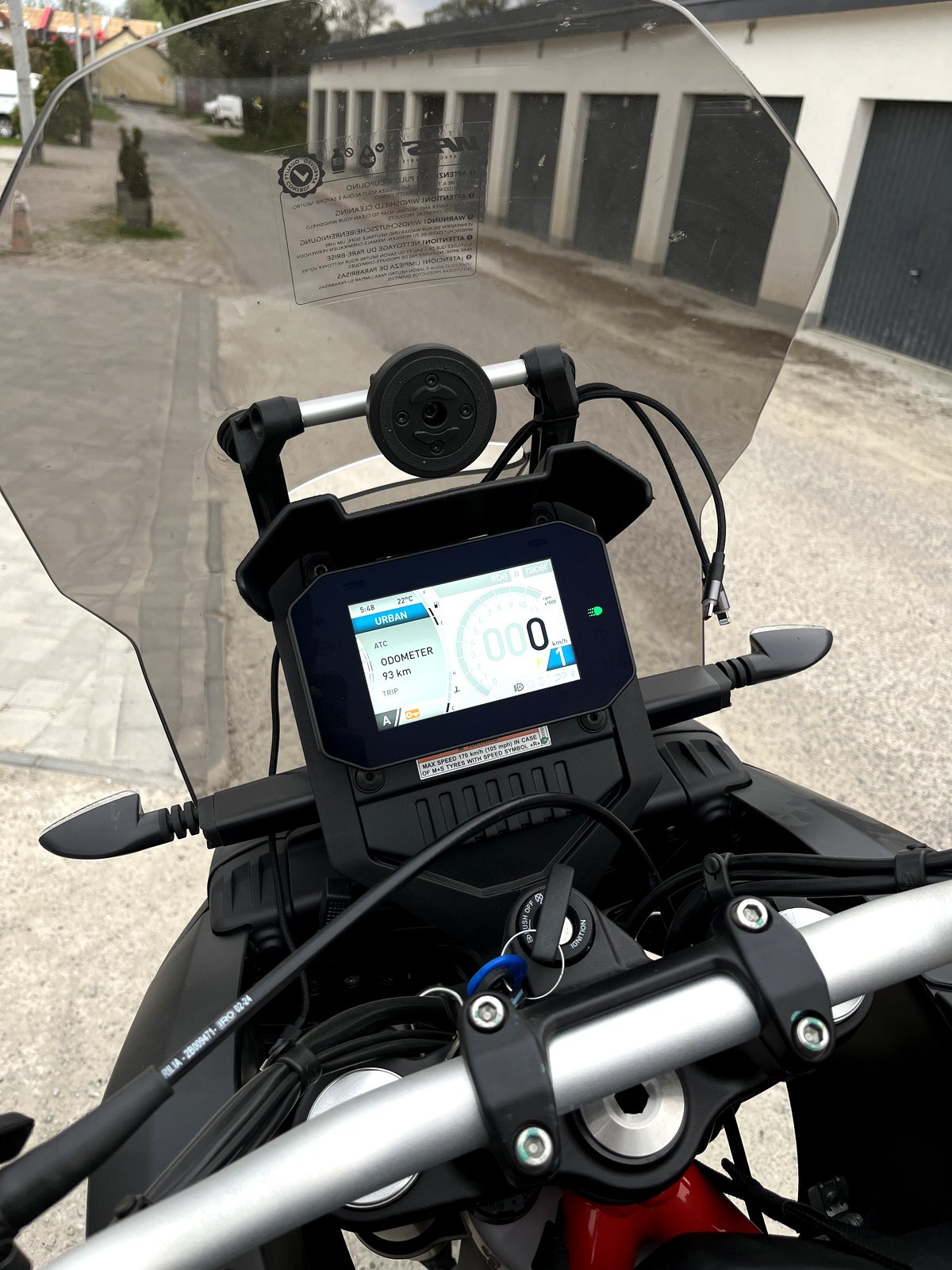 Aprilia Tuareg 660 — 9